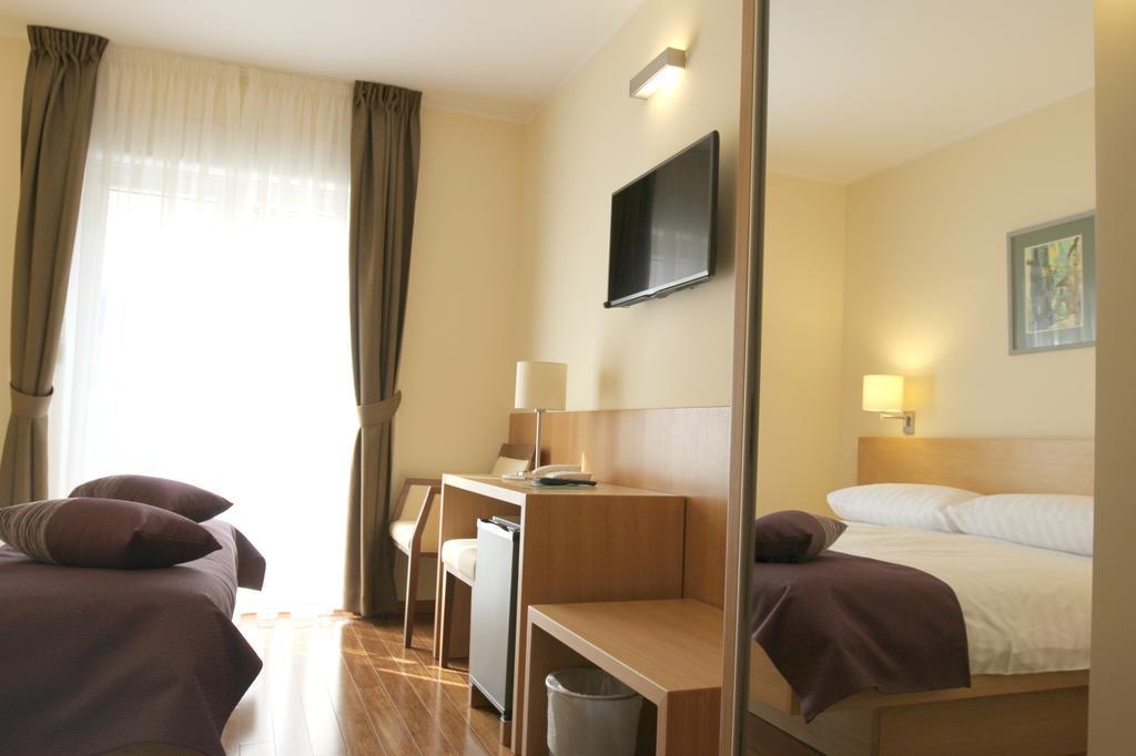Hotel Villa Privileggio Mošćenička Draga Eksteriør bilde