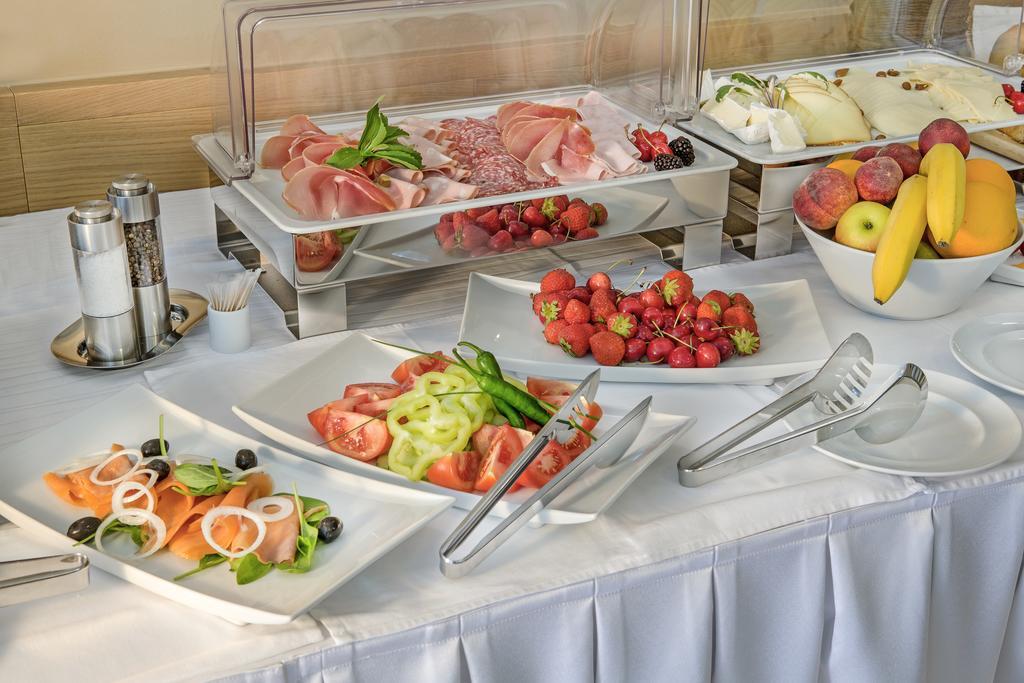 Hotel Villa Privileggio Mošćenička Draga Eksteriør bilde