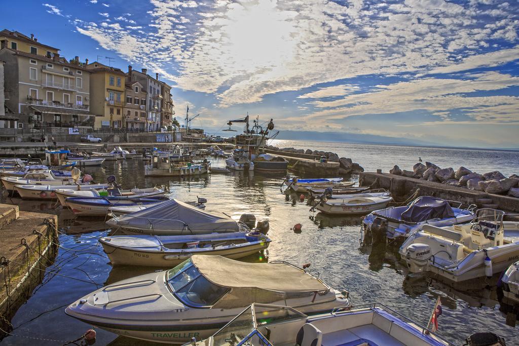 Hotel Villa Privileggio Mošćenička Draga Eksteriør bilde